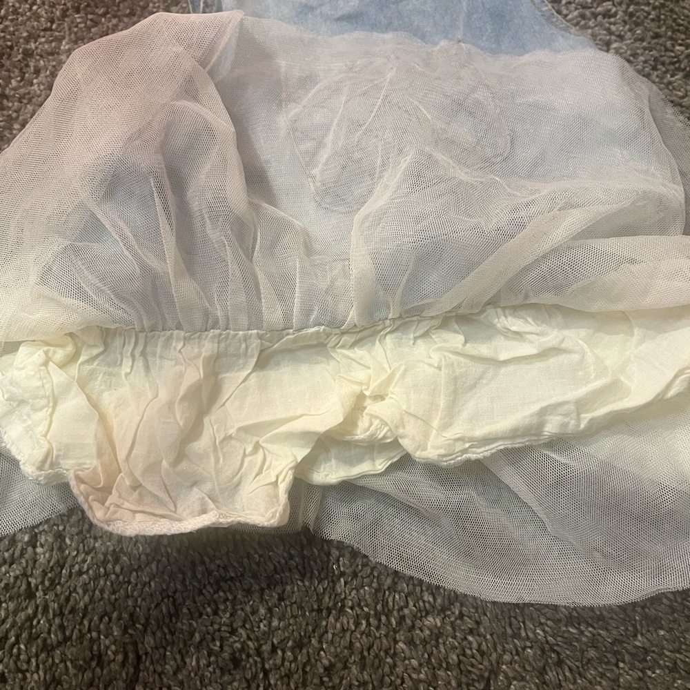 10/$10. Girl’s dress 3T - Picture 3 of 4